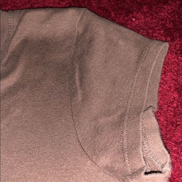 Express small tee shirt  - Picture 4 of 5